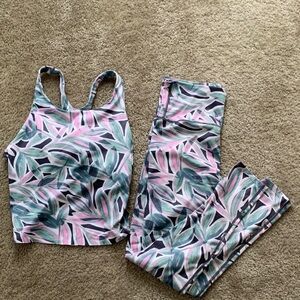 SAGE collective Yoga Leaf Print Activewear Set